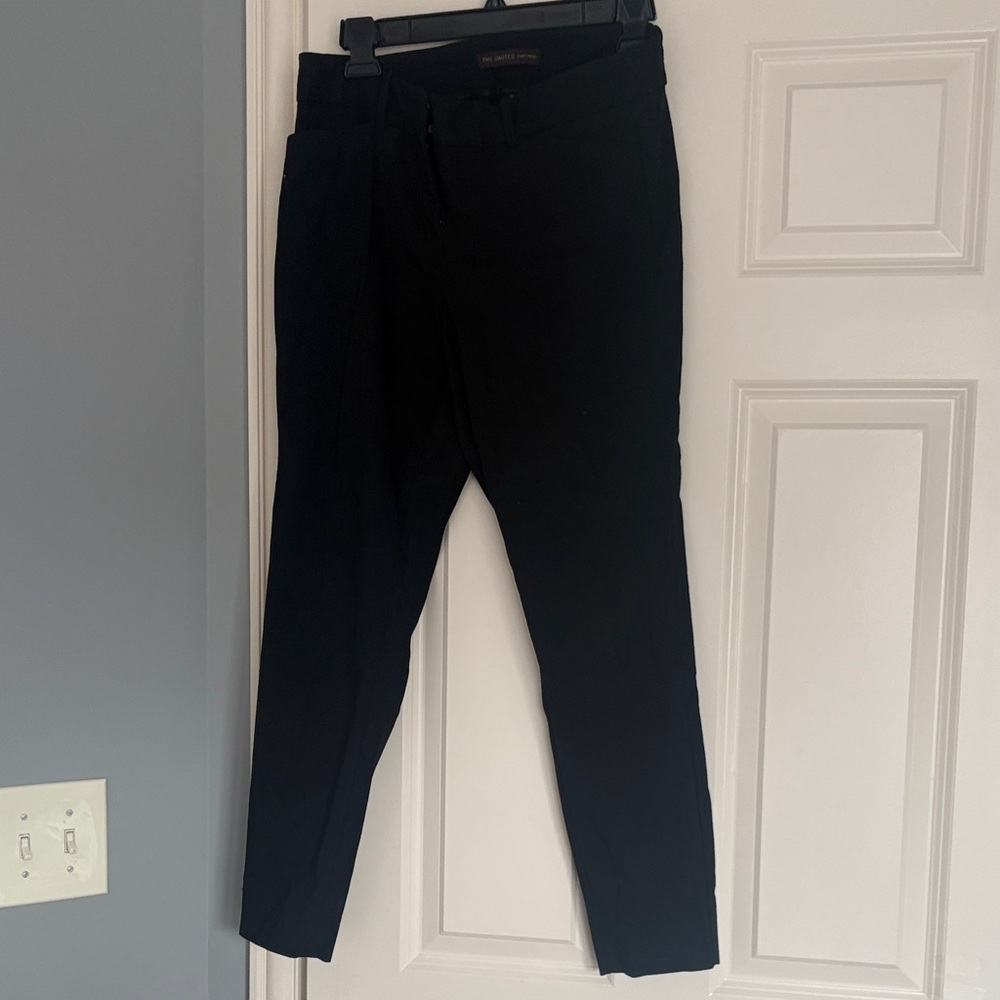 The Limited Women's Black Skinny Pants